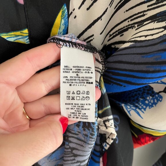 FREE PEOPLE Flowy Silk-like Blouse - Size XS - Picture 6 of 10